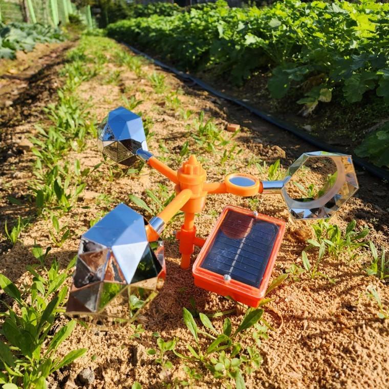 과수원 농장 조류 야생동물 퇴치 태양광 회전 반사 경보기