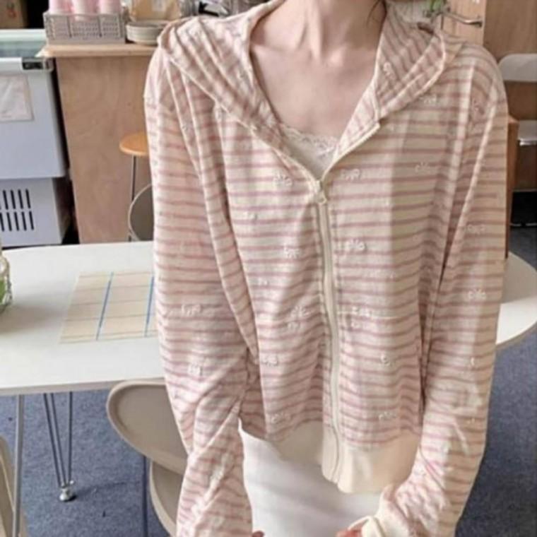 리본 패턴 아우터 크롭 여성 데일리룩 단가라 여름 후드 집업